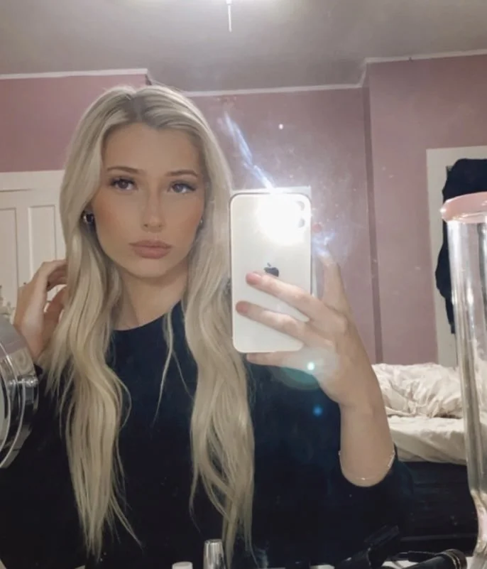 JulieJoy image 1